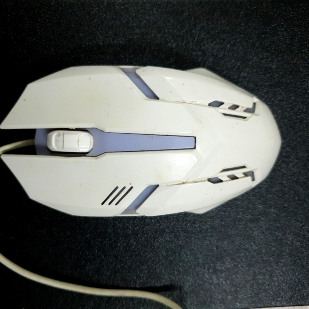 Durable White LED Gaming Mouse - Wired Gaming Mouse